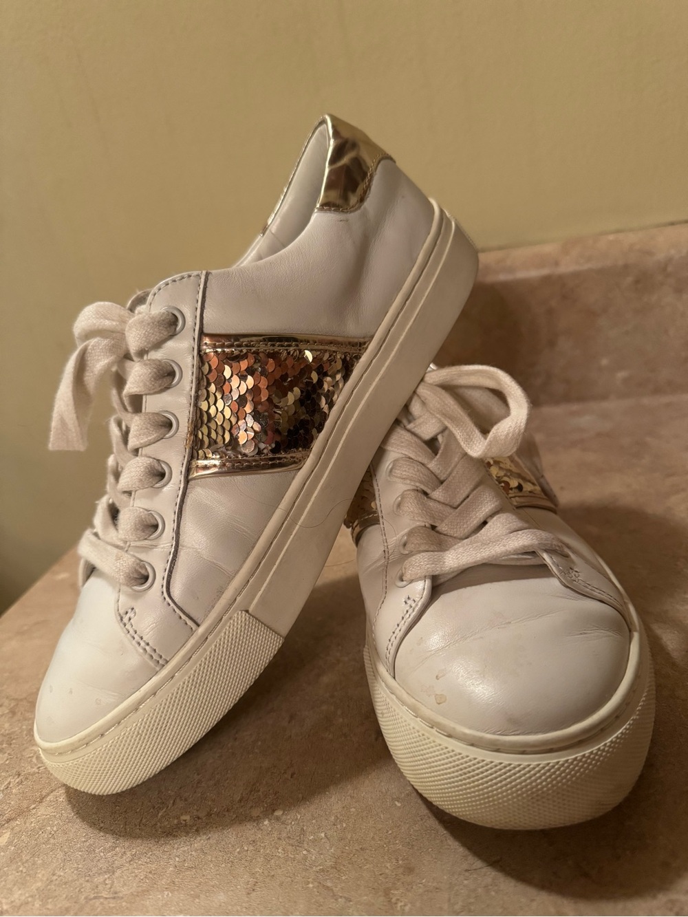 Tory Burch Carter White Leather Gold Sequin Sneakers Size 6.5